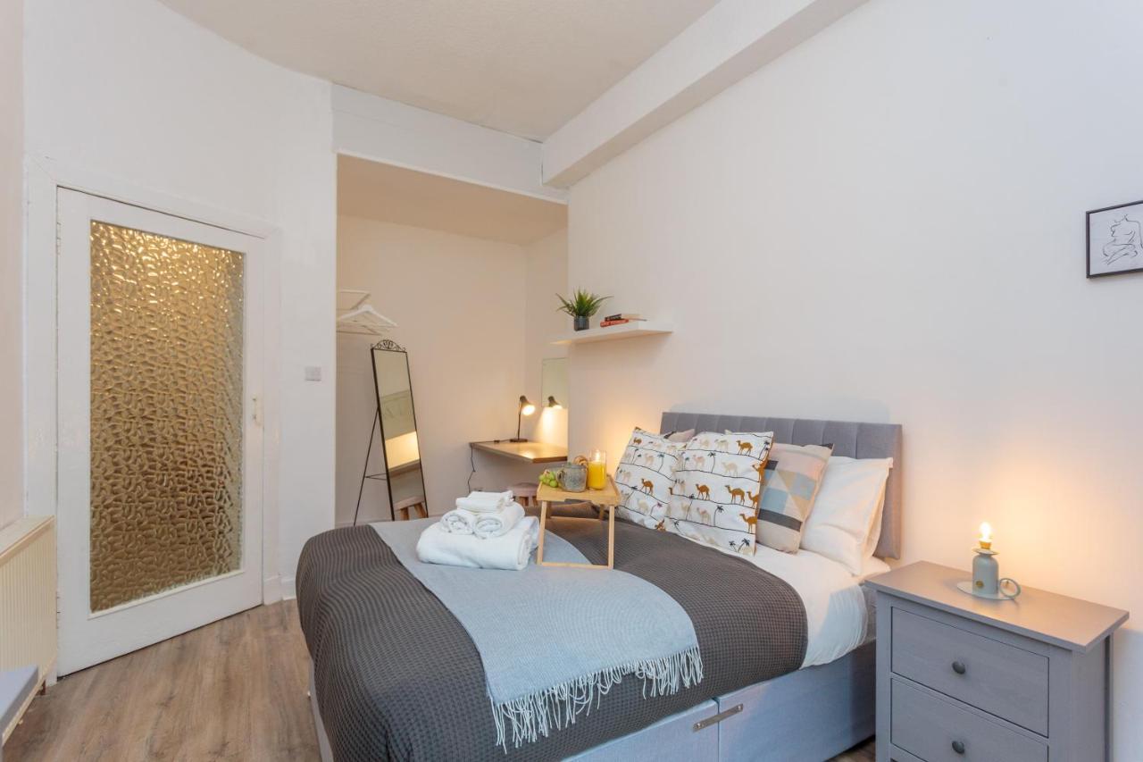 Stylish Apartment At The Edge Of Meadows Park Edimburgo Exterior foto