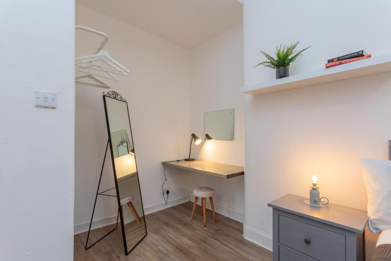 Stylish Apartment At The Edge Of Meadows Park Edimburgo Exterior foto